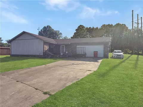 3 Mill Circle Dr, Dardanelle, AR 72834