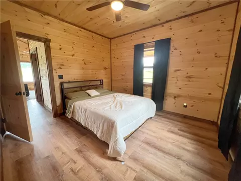 Bedroom - 6893 Hwy 74e, Jasper, AR 72641 photo 1 of 6