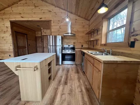 Kitchen - 6893 Hwy 74e, Jasper, AR 72641 photo 3 of 8