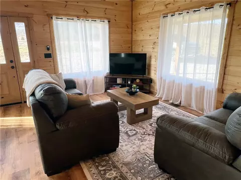 Living - 6893 Hwy 74e, Jasper, AR 72641 photo 3 of 4