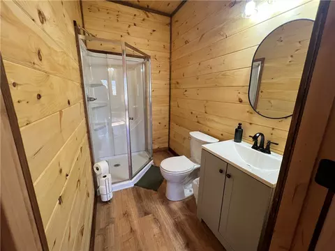 Bath - 6893 Hwy 74e, Jasper, AR 72641 photo 2 of 6