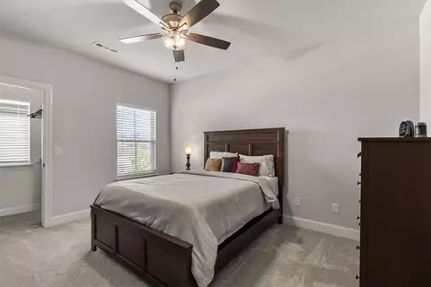 Bedroom - 260 Ambry Loop, Centerton, AR 72719 photo 2 of 3
