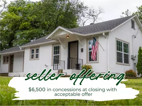 810 W Elgin St, Siloam Springs, AR 72761