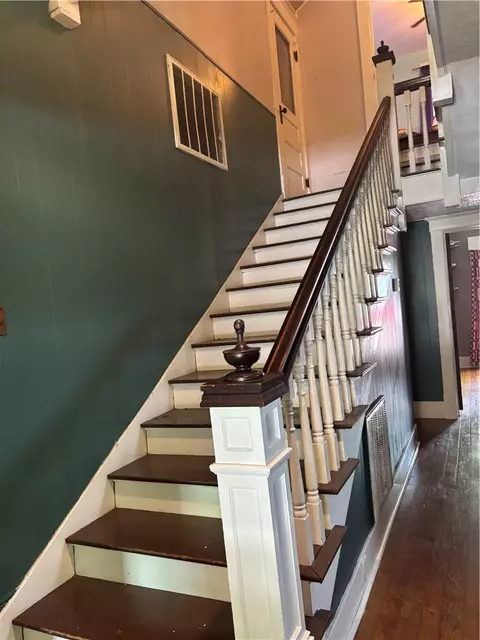 Entry Way - 701 S Cherry St, Harrison, AR 72601 photo 1 of 1