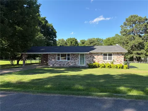 194 Oak St, Knoxville, AR 72845