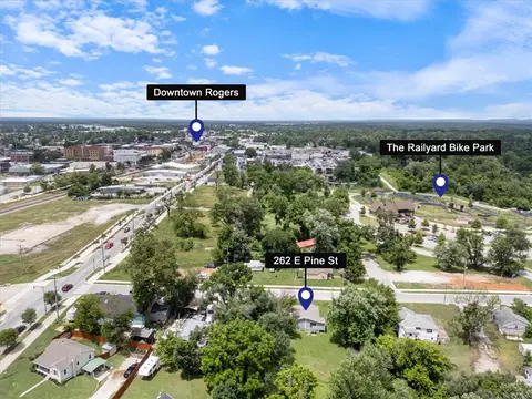 View/Area - 262 E Pine St, Rogers, AR 72756 photo 2 of 4
