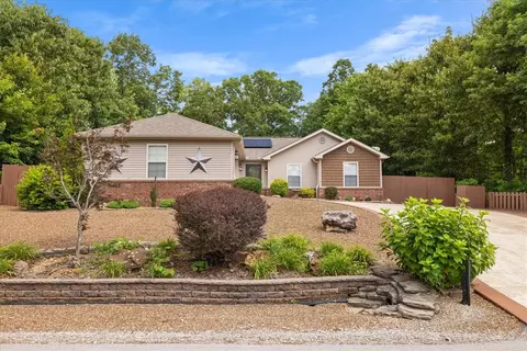 50 Kent Dr, Bella Vista, AR 72714