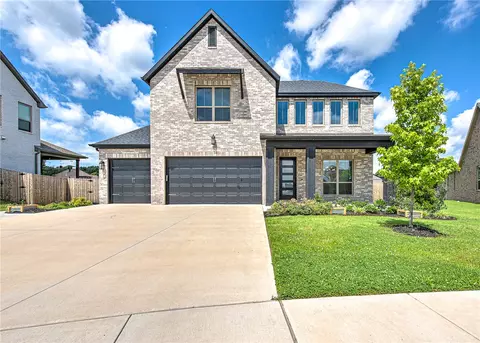 717 Cannon Cv, Cave Springs, AR 72718