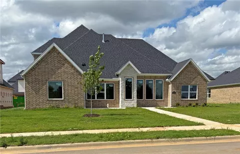 3002 SW Setting Sun Dr, Bentonville, AR 72713