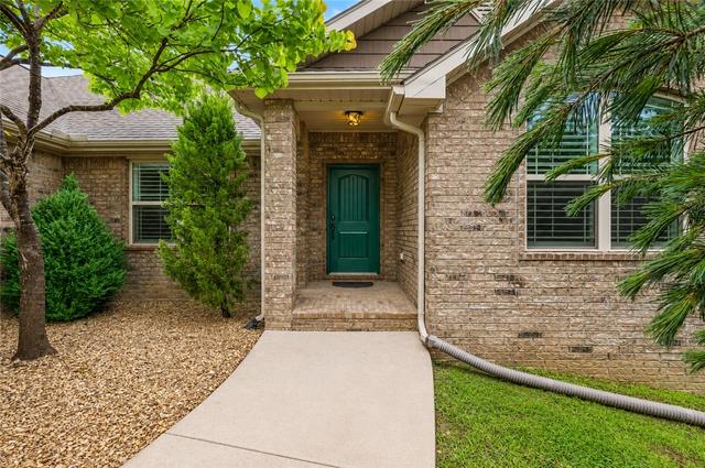 3 S Brent Ln, Bella Vista, AR 72714
