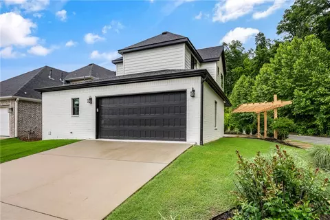 Exterior - 5226 Brookmere St, Rogers, AR 72758 photo 3 of 3