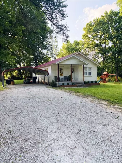 155 Martin Ct, Harrison, AR 72601