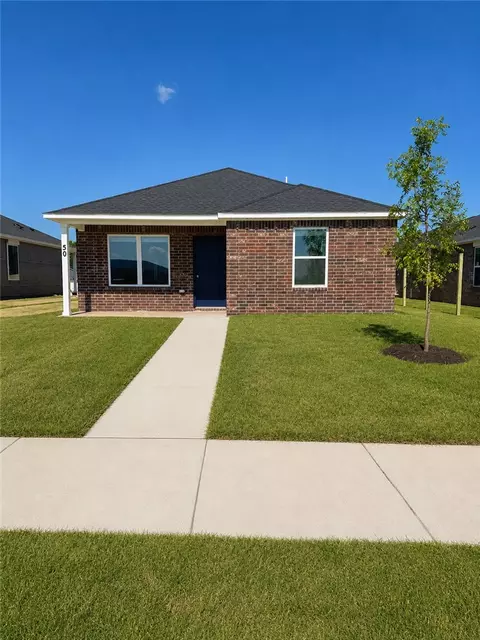 450 Shasta St, Prairie Grove, AR 72753