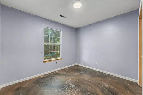 Bedroom - 2937 Beech Ave, Springdale, AR 72762 photo 5 of 10