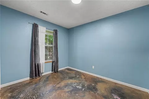 Bedroom - 2937 Beech Ave, Springdale, AR 72762 photo 8 of 10