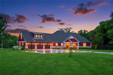 9180 Lee Harris Rd, Bentonville, AR 72713