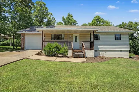 43 Judy Dr, Bella Vista, AR 72715