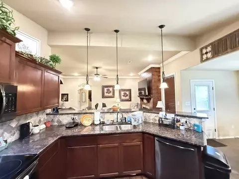 Kitchen - 200 Honeysuckle St, Alma, AR 72921 photo 3 of 3