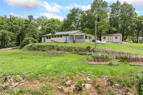 72 Nc 6826, Jasper, AR 72641