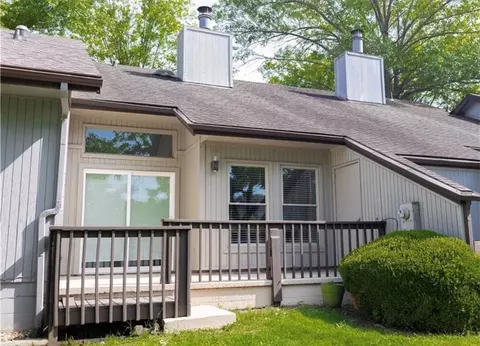 29 Shakespeare Dr, Bella Vista, AR 72714