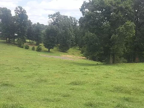 Undisclosed, Bentonville, AR 72712