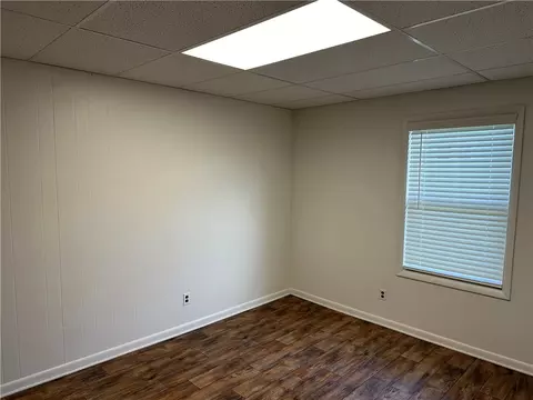 5 Lowder St, Paris, AR 72855 photo 4