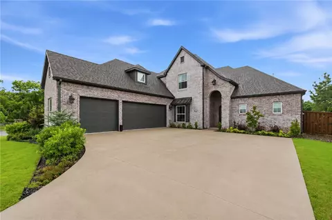 4414 S 86th Pl, Bentonville, AR 72713