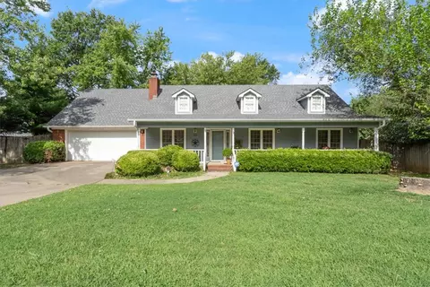1300 Jennifer St, Springdale, AR 72762