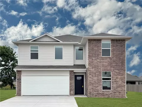 2008 Thelma St, Springdale, AR 72762