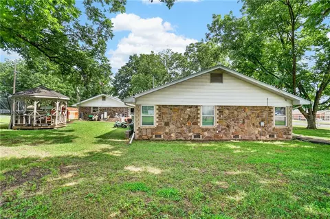 Exterior - 108 N Park Ave, Scranton, AR 72863 photo 7 of 7