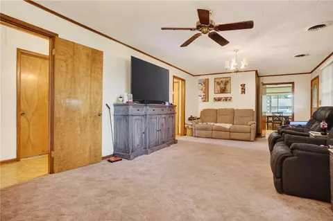 Living - 108 N Park Ave, Scranton, AR 72863 photo 2 of 4