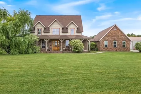 12713 Pleasant Valley Rd, Gentry, AR 72734
