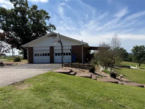 Exterior - 302 Abney Ave, Harrison, AR 72601 photo 16 of 20
