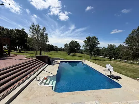 Exterior - 302 Abney Ave, Harrison, AR 72601 photo 7 of 20