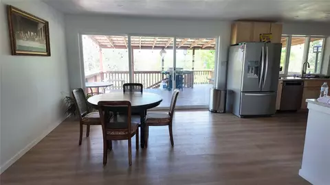 Dining - 302 Abney Ave, Harrison, AR 72601 photo 1 of 2