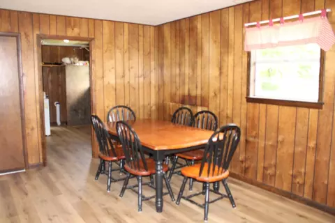 Dining - 7939 E 14 Hwy, Harriet, AR 72639 photo 1 of 1