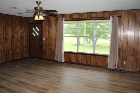 Living - 7939 E 14 Hwy, Harriet, AR 72639 photo 1 of 3