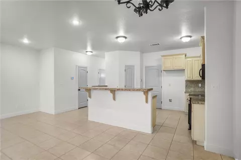 Living - 5324 Labelle Ct, Fort Smith, AR 72903 photo 2 of 4