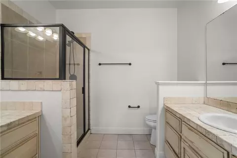Bath - 5324 Labelle Ct, Fort Smith, AR 72903 photo 1 of 3
