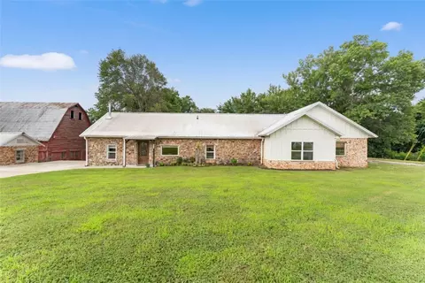 453 Goose Creek Rd, Farmington, AR 72730