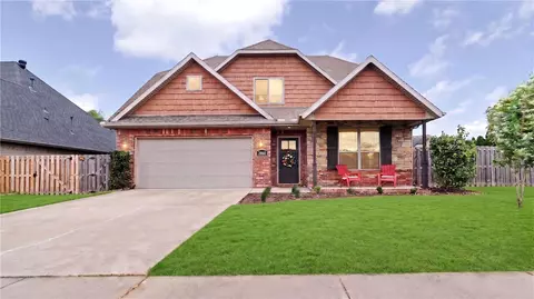 2860 Topaz Dr, Fayetteville, AR 72704