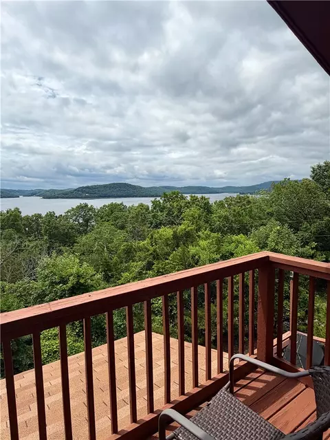 1217 County Road 113, Eureka Springs, AR 72631
