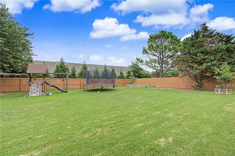 Exterior - 4105 Willowbend Dr, Rogers, AR 72758 photo 5 of 5