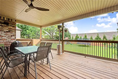 Exterior - 4105 Willowbend Dr, Rogers, AR 72758 photo 4 of 5