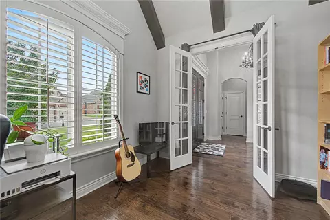 Entry Way - 4105 Willowbend Dr, Rogers, AR 72758 photo 3 of 5