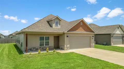 Exterior - 1100 Pebble Pass, Centerton, AR 72719 photo 4 of 4