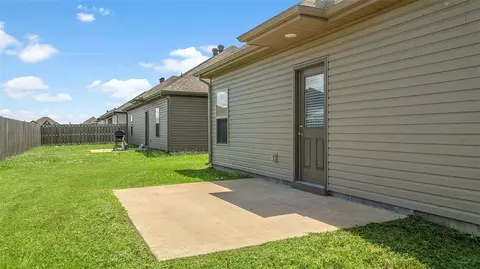 Exterior - 1100 Pebble Pass, Centerton, AR 72719 photo 2 of 4