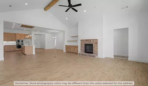 Living - 2650 Willowmere Dr, Centerton, AR 72712 photo 4 of 6