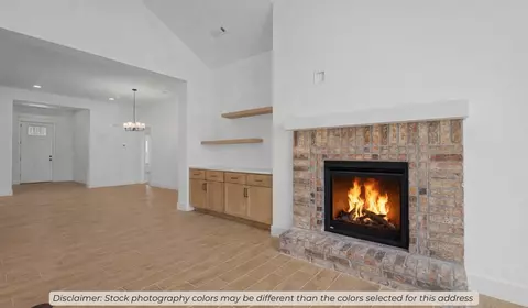 Living - 2650 Willowmere Dr, Centerton, AR 72712 photo 2 of 6