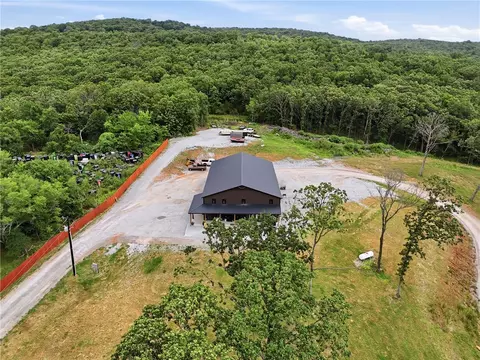 20266 Mt Olive Rd, Elkins, AR 72727